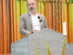 Abitur_Gottesdienst_Zeugnisse_25